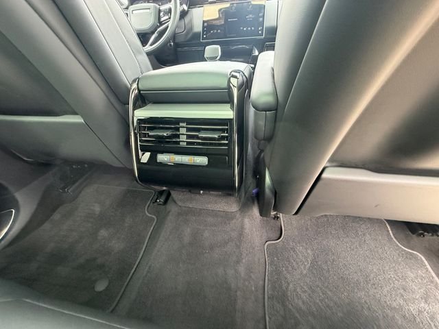 Certified Used 2025 Fuji White Land Rover SE image 17
