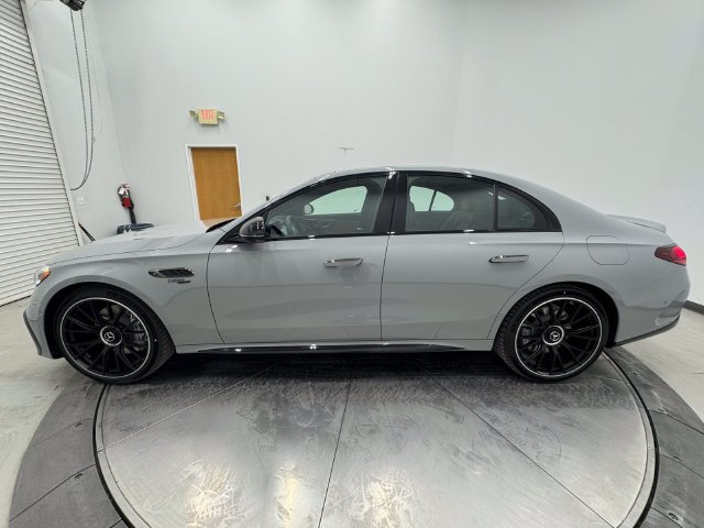 2026 Mercedes-Benz E-Class AMG E53 - Photo 17