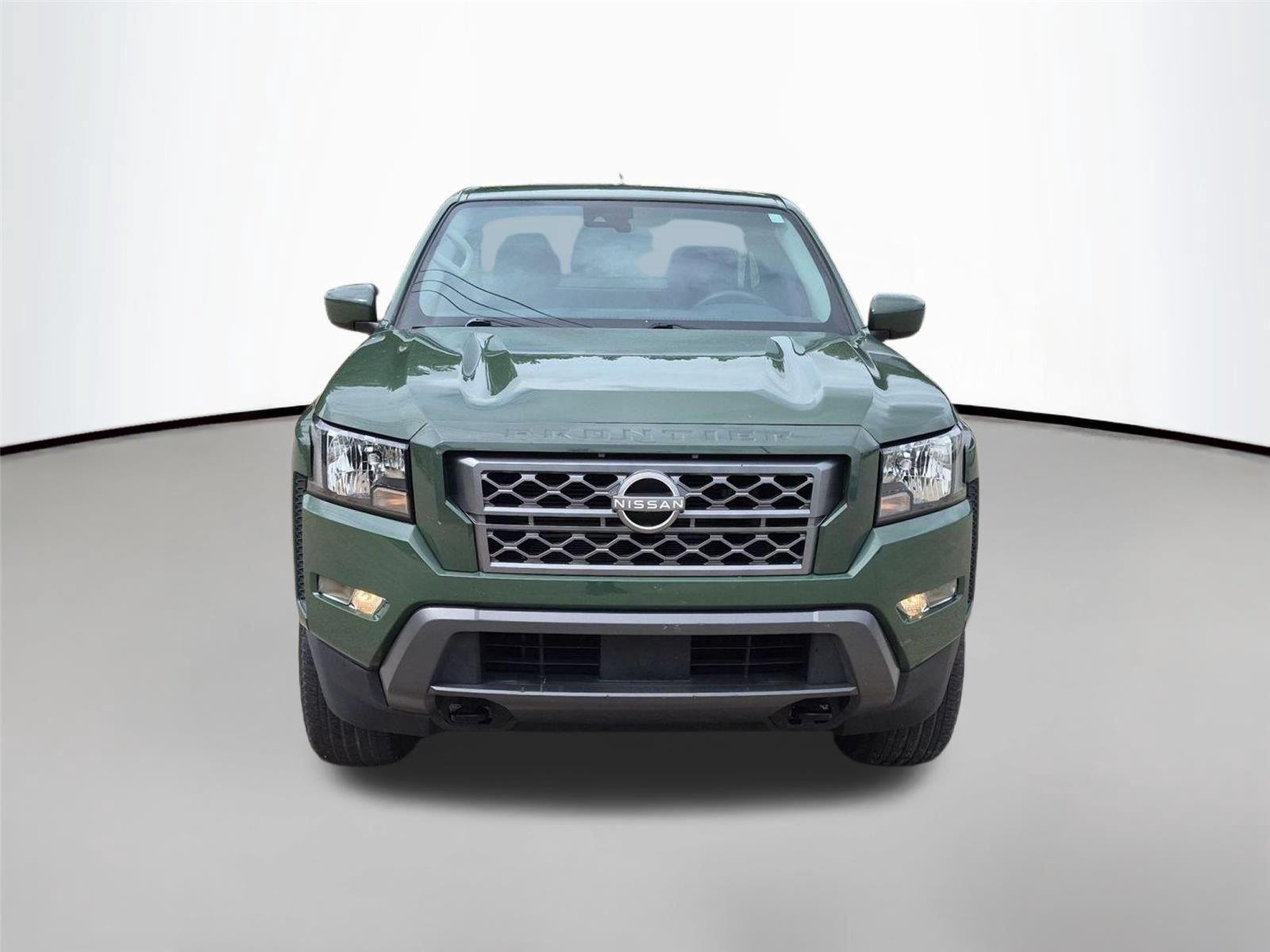 Used 2022 Gun Metallic Nissan SV image 8