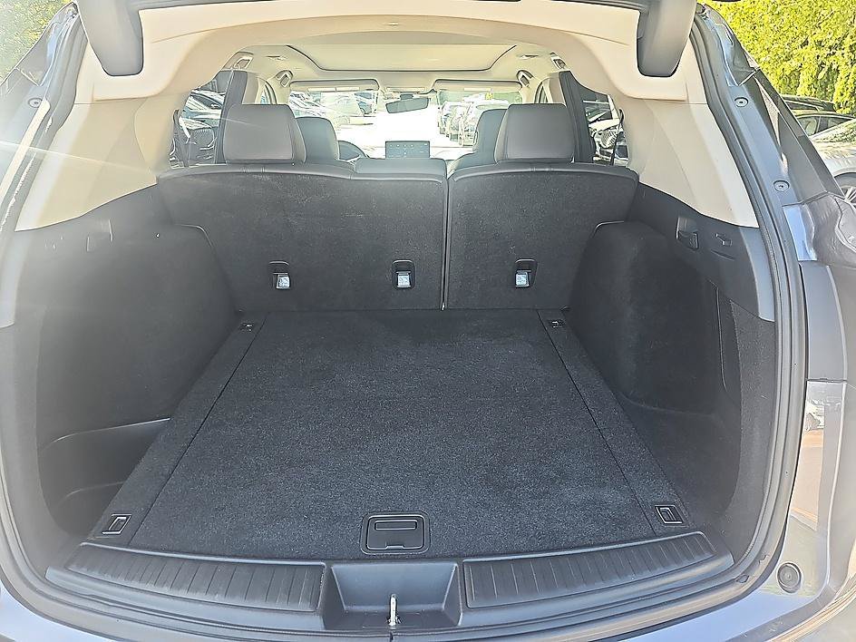 Used 2019 Modern Steel Metallic Acura  image 32