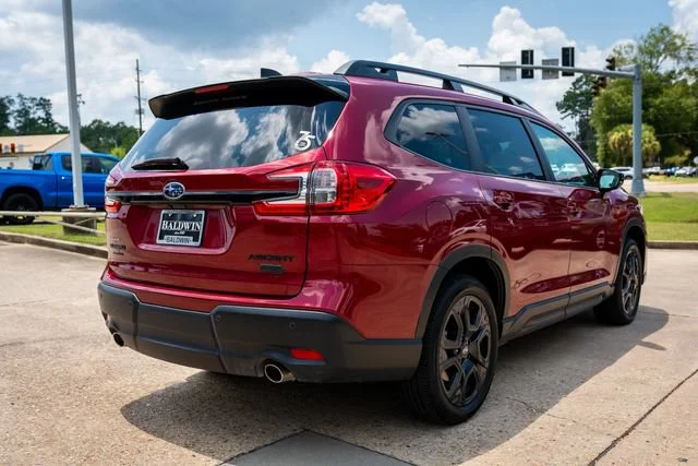 Certified Used 2025 Crimson Red Pearl Subaru Onyx Edition image 18