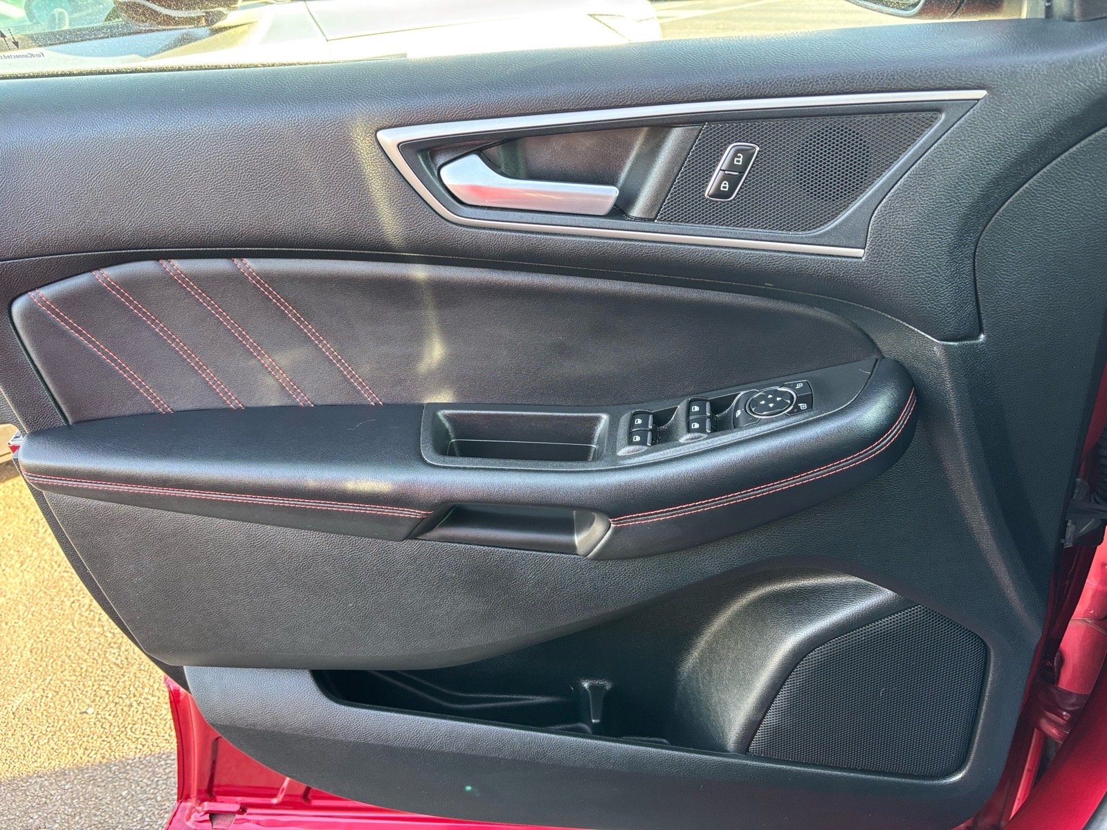 Used 2023 Rapid Red Metallic Tinted Clearcoat Ford ST-Line image 7