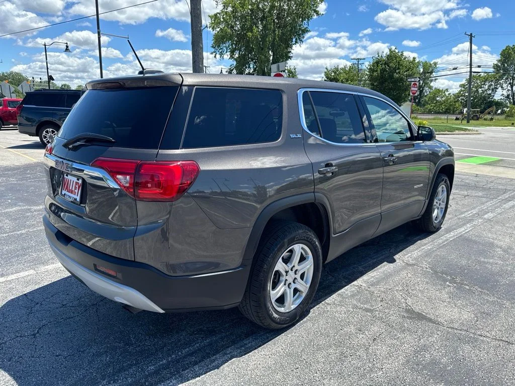 Used 2019 Gray GMC SLE-1 image 3