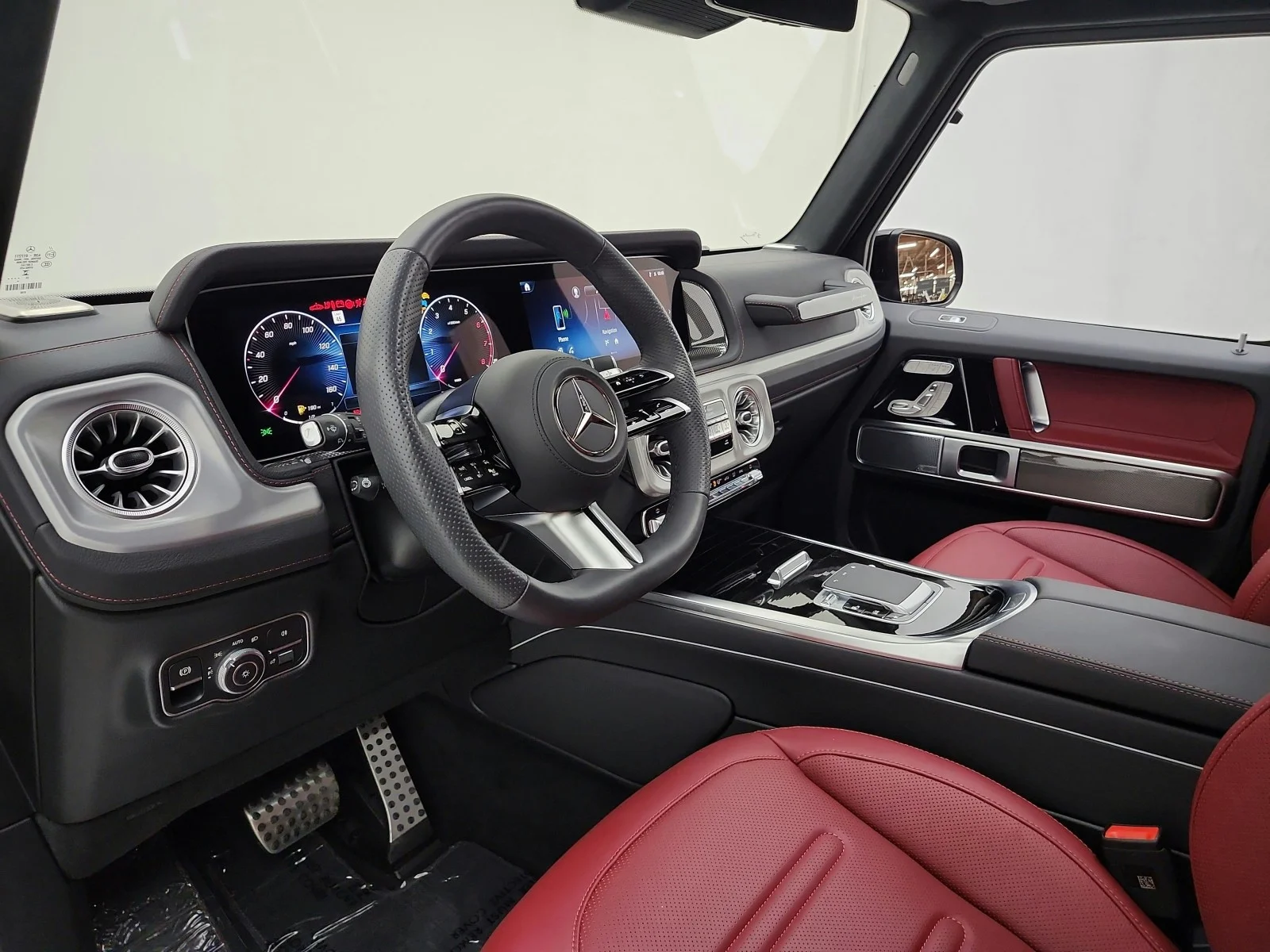 Certified Used 2025 Black Mercedes-Benz G 550 SUV image 12