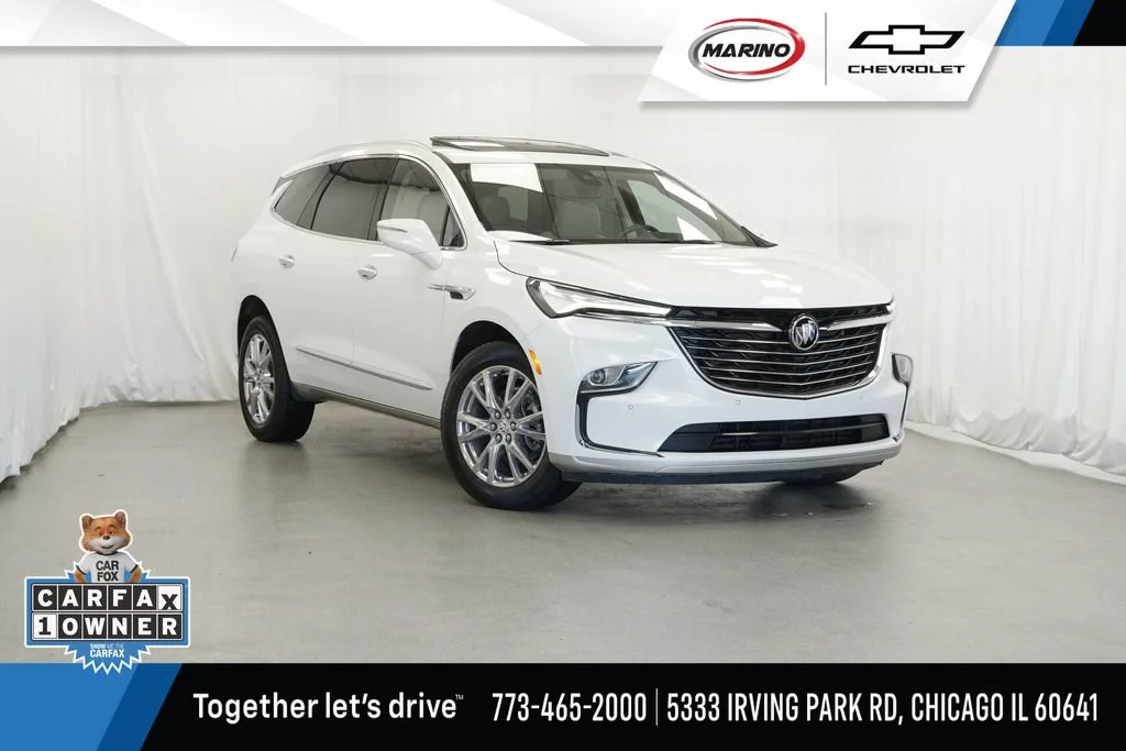 Used 2023 Summit White Buick Essence image 1
