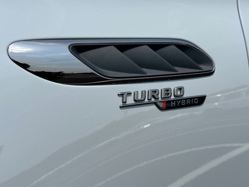 New 2027 MANUFAKTUR Alpine Grey Mercedes-Benz AMG® E 53 E 4MATIC+ Sedan image 33