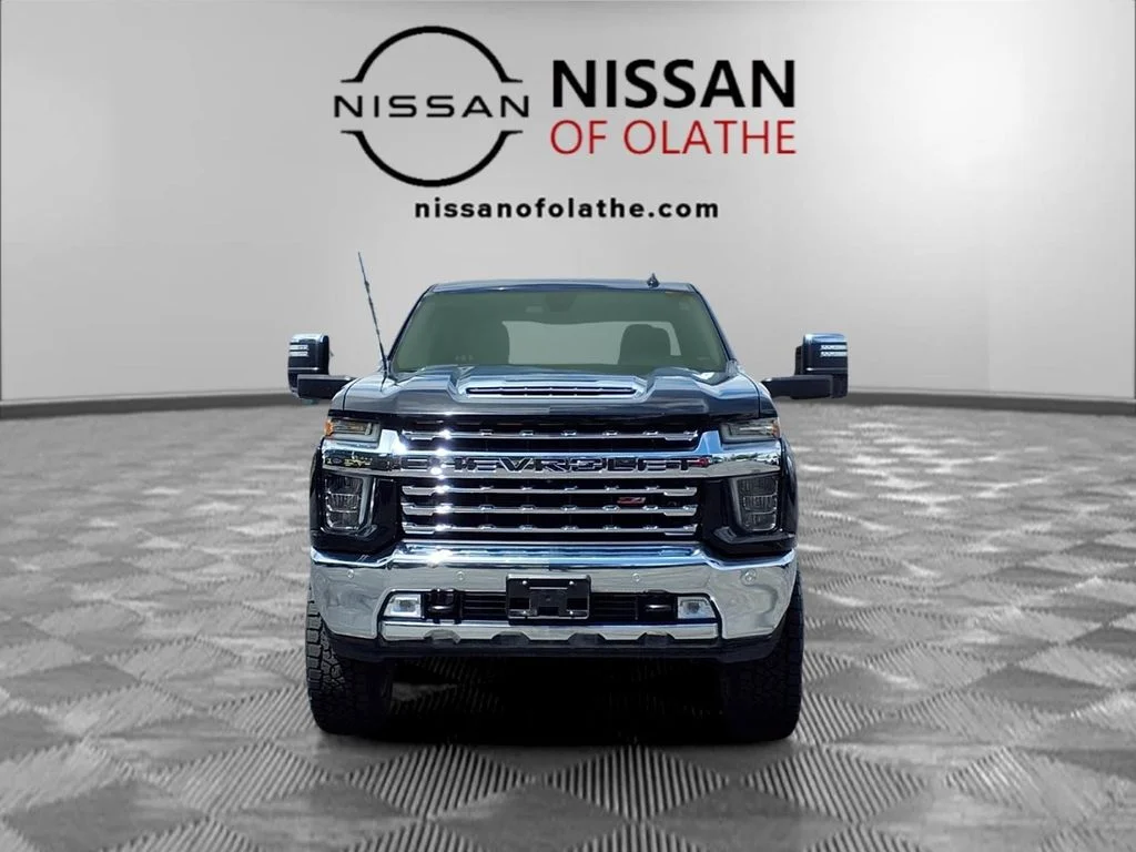Used 2020 Black Chevrolet LTZ image 31