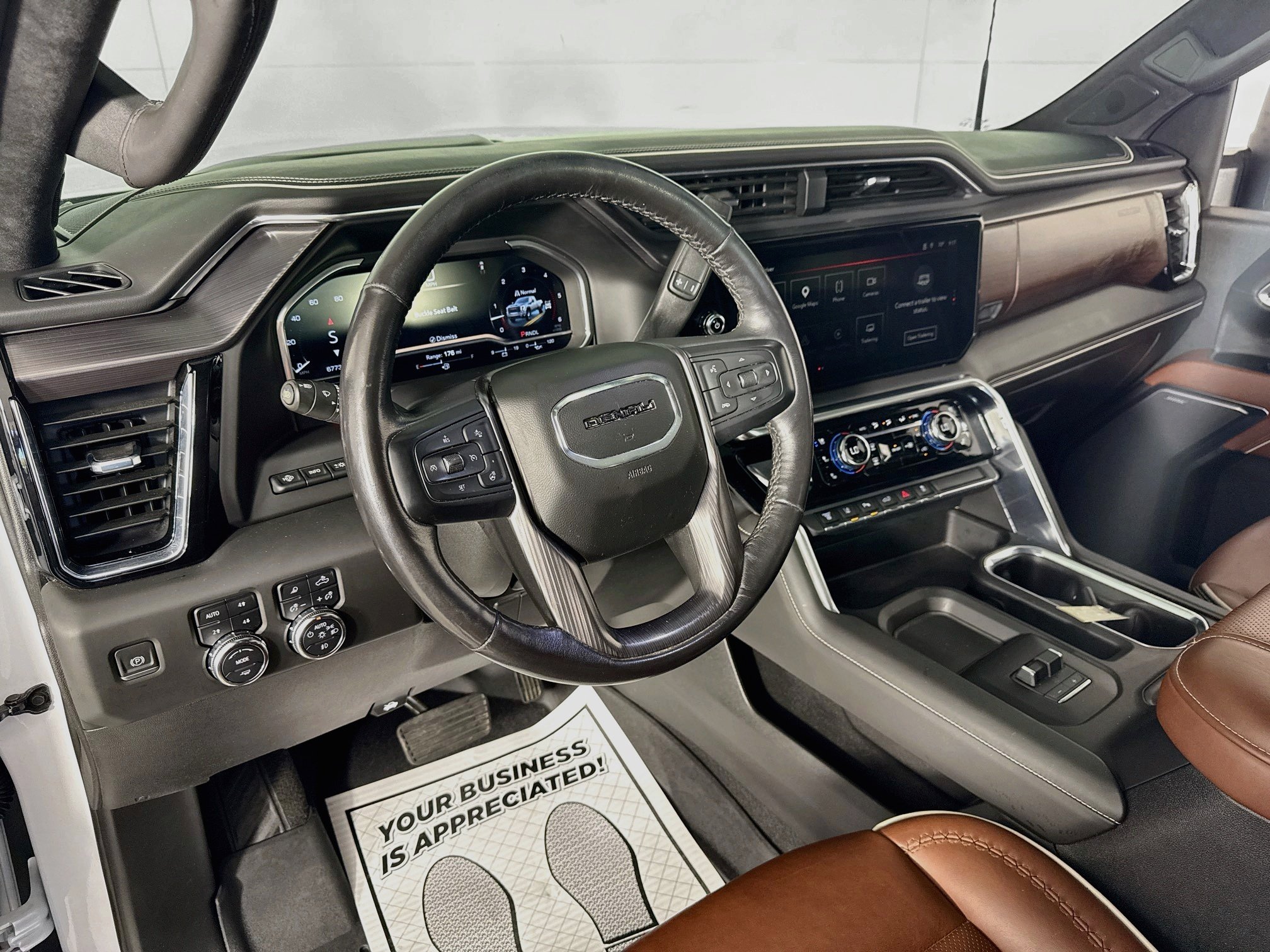 Used 2024 White GMC Denali Ultimate image 15