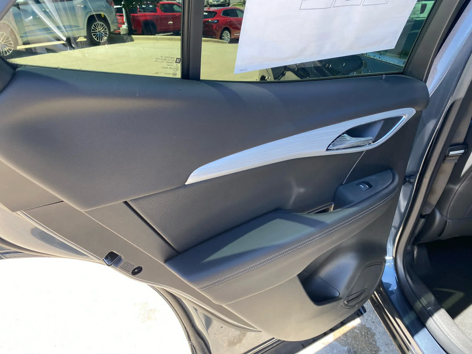 New 2026 Quartz Blue Metallic Buick Avenir image 22