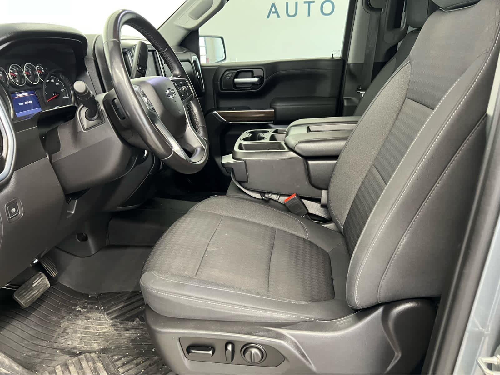 2021 Chevrolet Silverado 1500 RST - Photo 13
