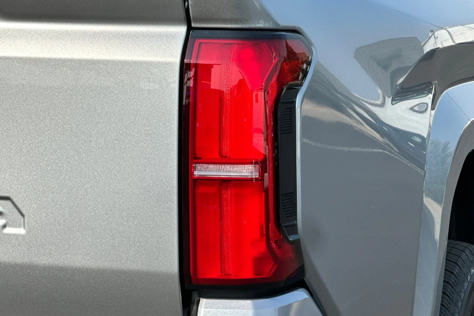 New 2026 Silver Toyota SR5 image 24