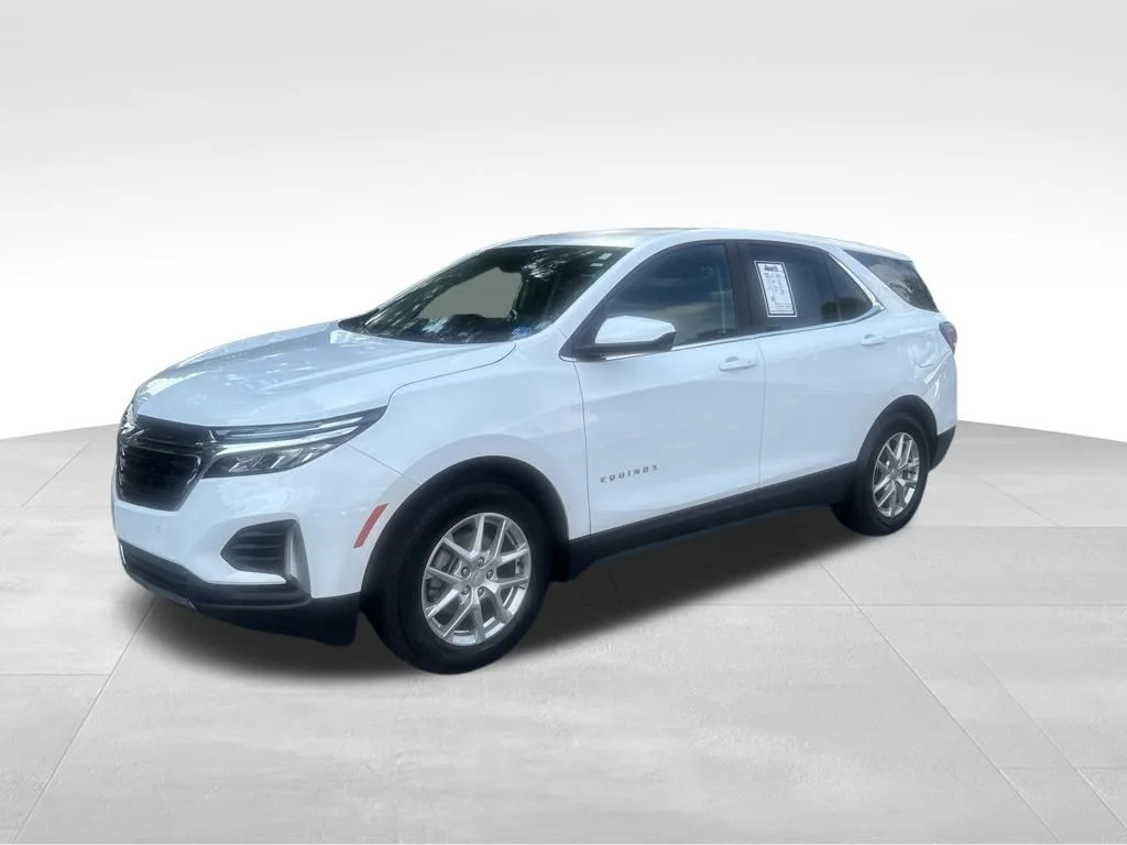 Used 2024 White Chevrolet LT image 8
