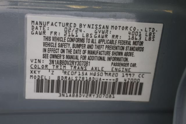 Used 2024 Gray Nissan SR image 30