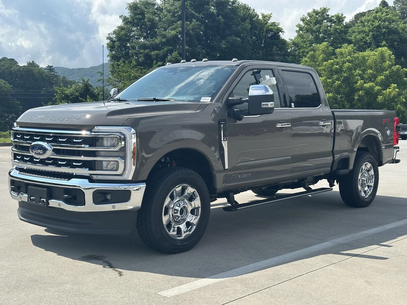 New 2026 Marsh Gray Ford F-250® Lariat® image 3