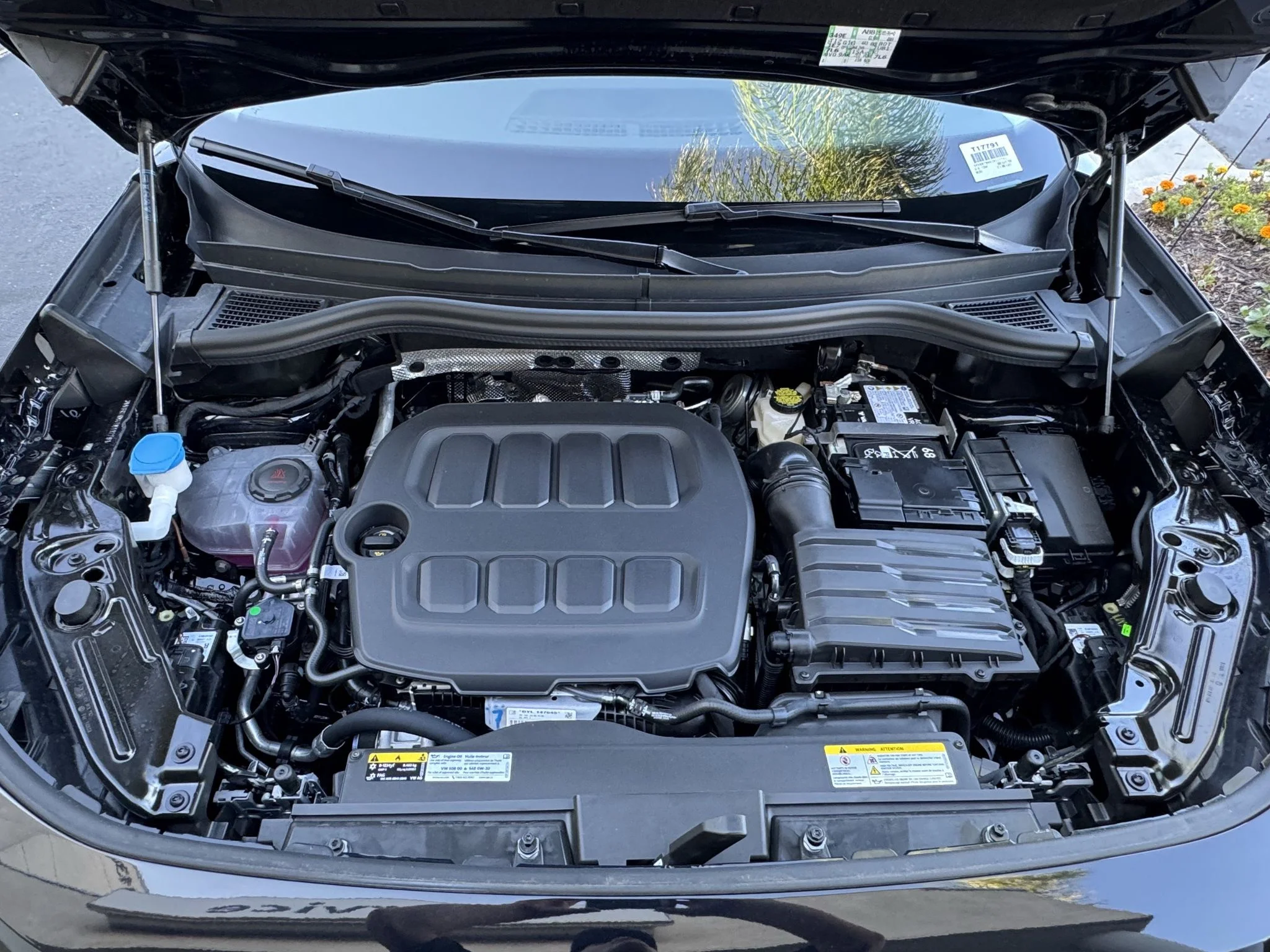 New 2026 Deep Black Pearl Volkswagen S image 33