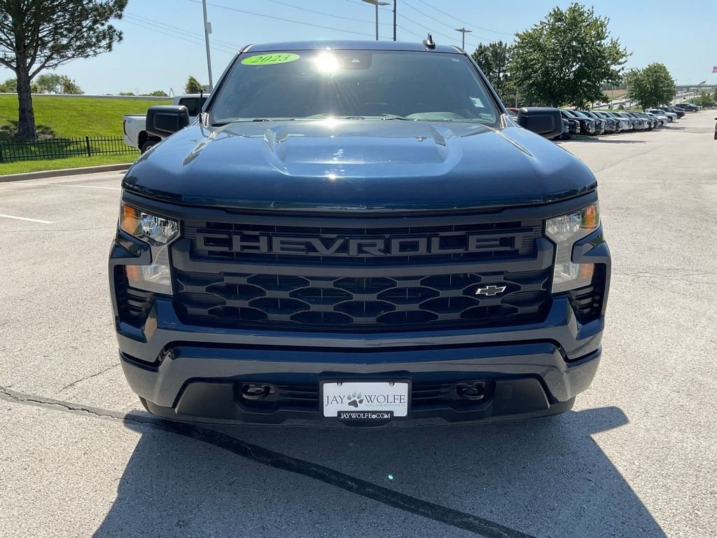 Used 2023 Chevrolet Silverado 1500 Custom with VIN 3GCPDBEK3PG172232 for sale in Kansas City