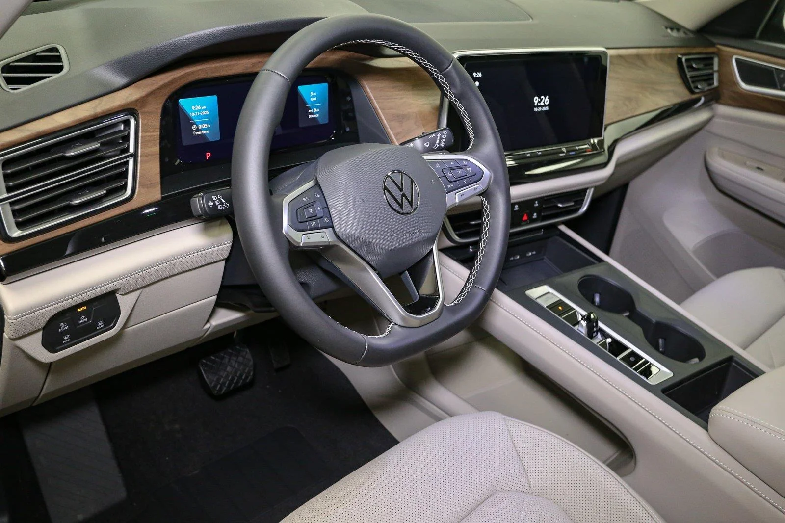 New 2026 Opal White Pearl Volkswagen 2.0T SE image 17