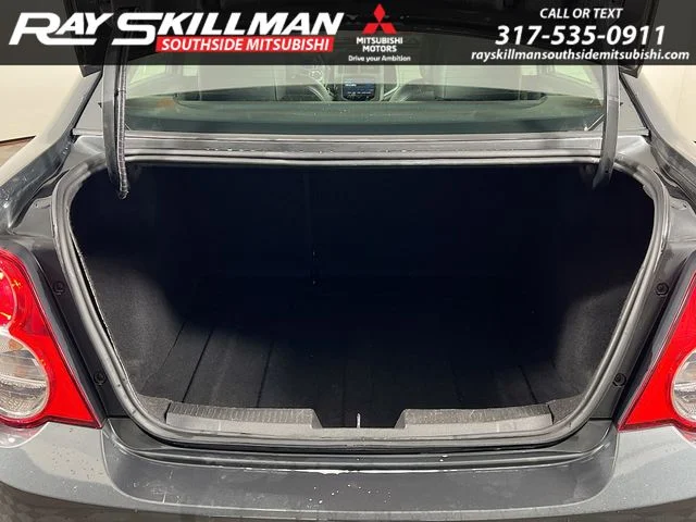 Used 2015 Gray Chevrolet LTZ image 23