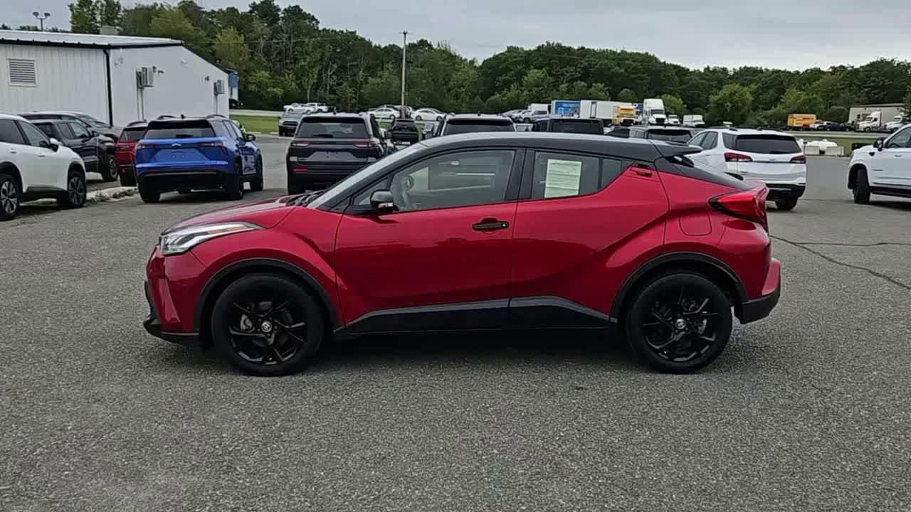 Used 2022 Supersonic Red w/Black Roof Toyota Nightshade image 6