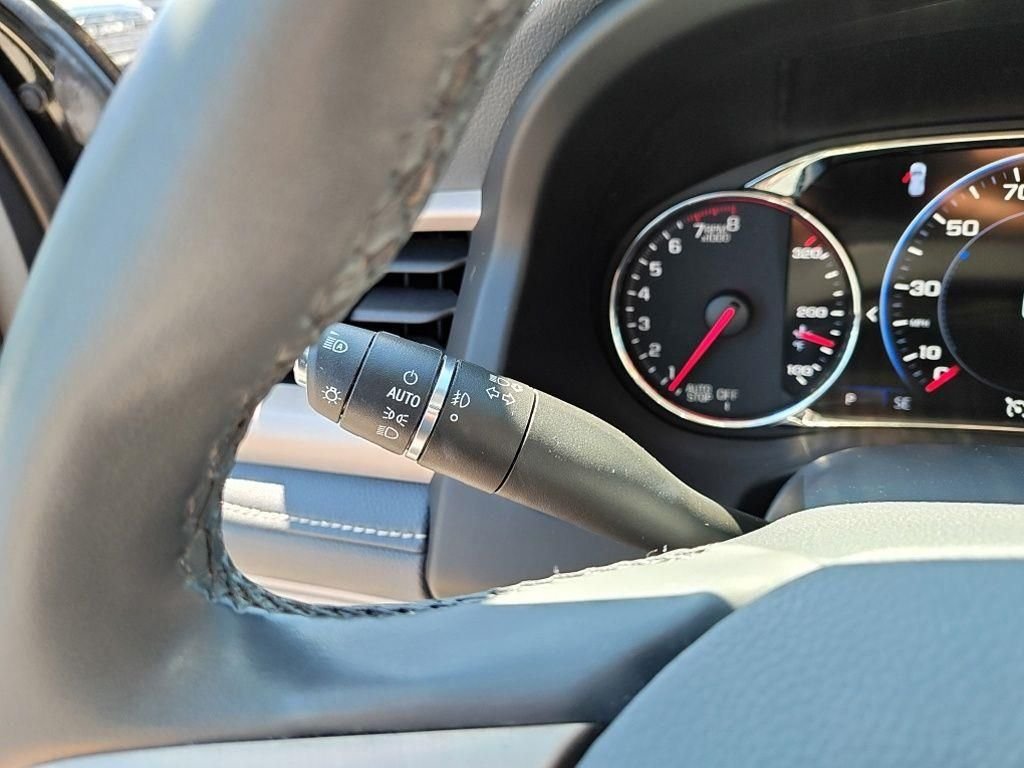Used 2023 Black GMC Denali image 18