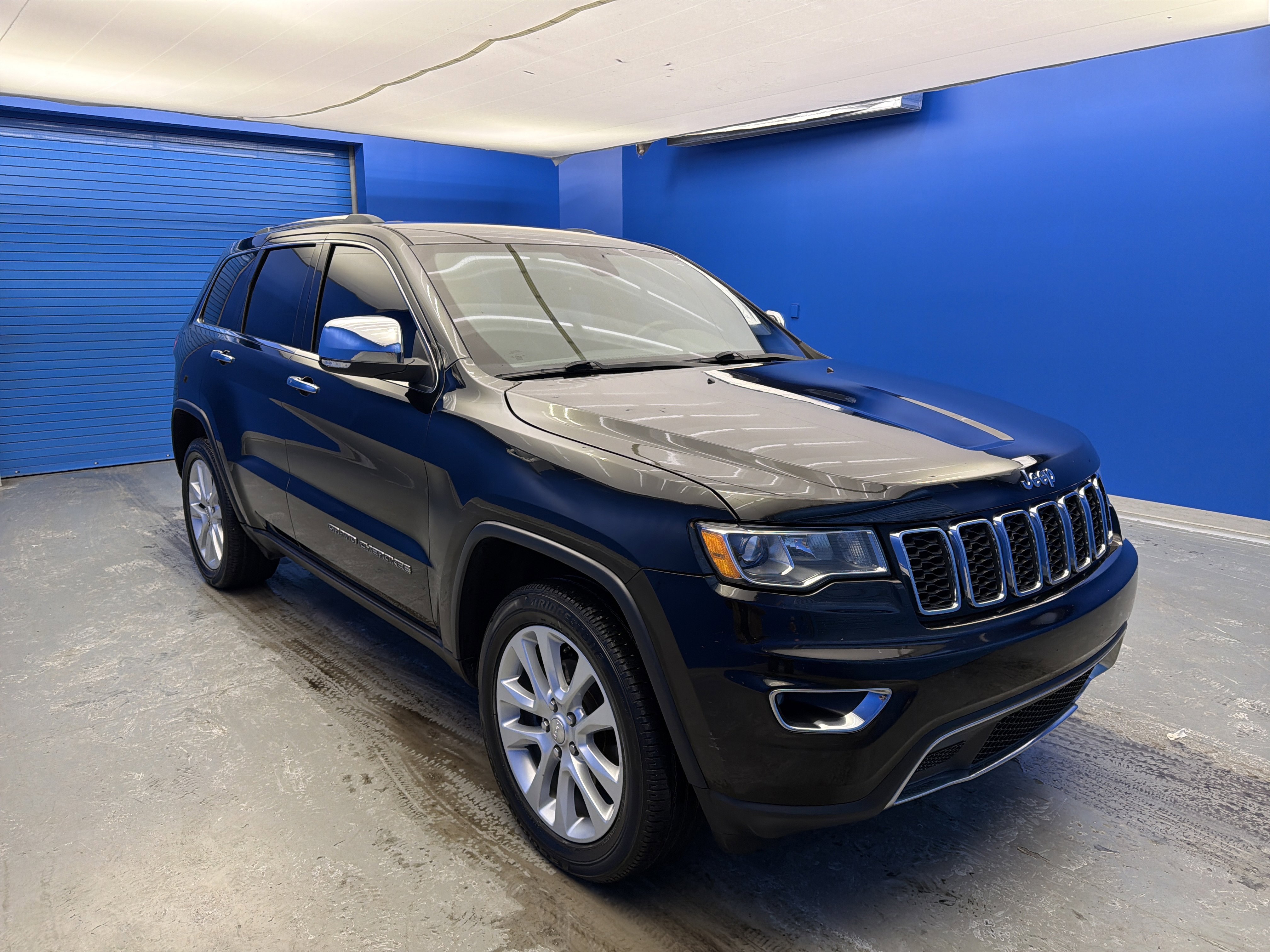 Used 2017 Jeep Grand Cherokee Limited with VIN 1C4RJFBG8HC630764 for sale in Jeffersontown, KY