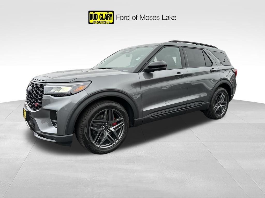 2026 Ford Explorer ST 4WD's photo