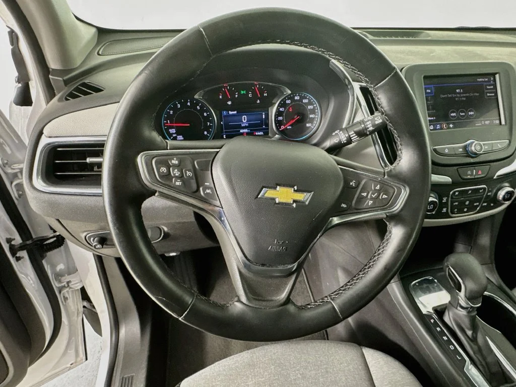 Used 2024 White Chevrolet LT image 12