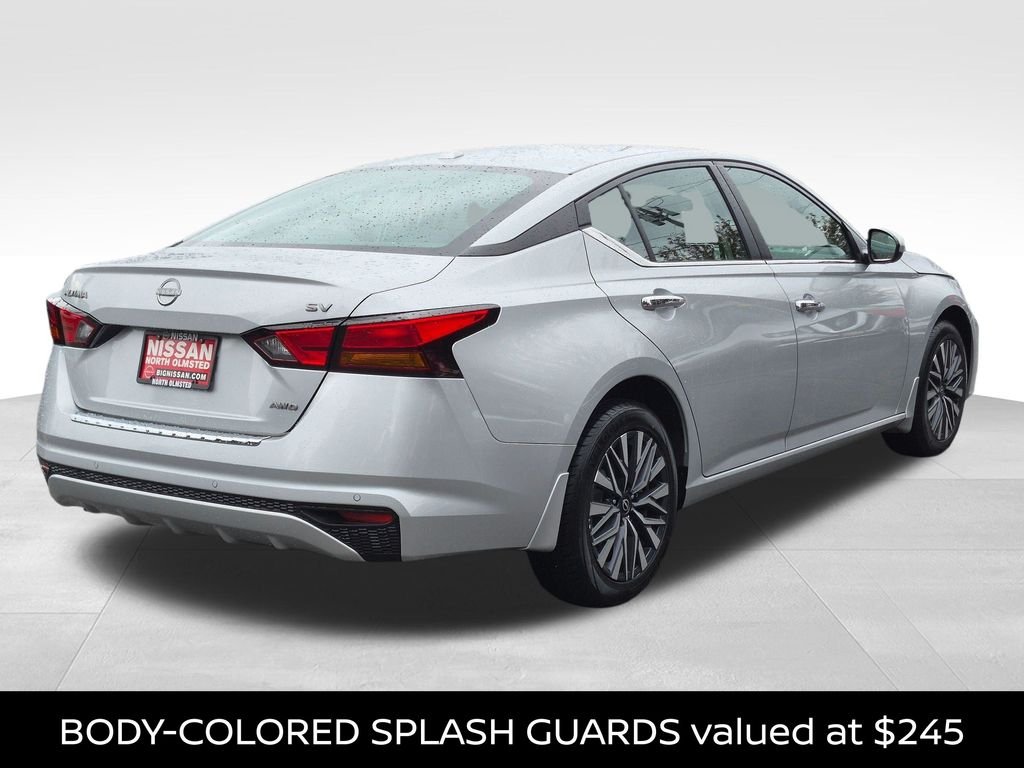 Certified Used 2023 Brilliant Silver Metallic Nissan 2.5 SV image 7