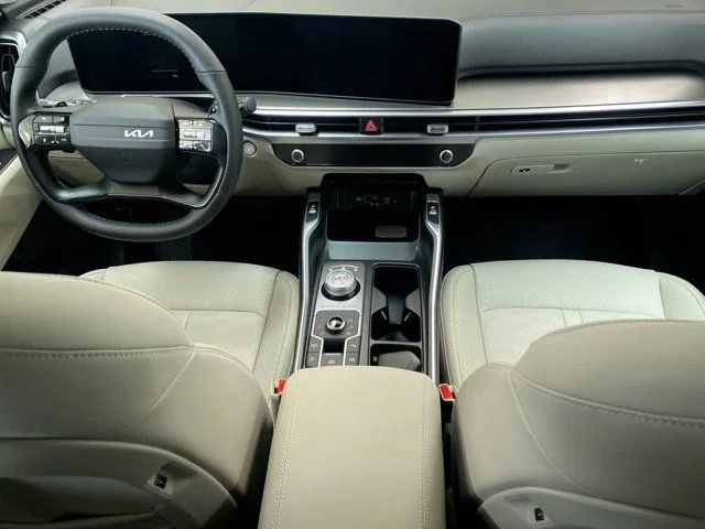 New 2026 Snow White Pearl Kia EX image 31