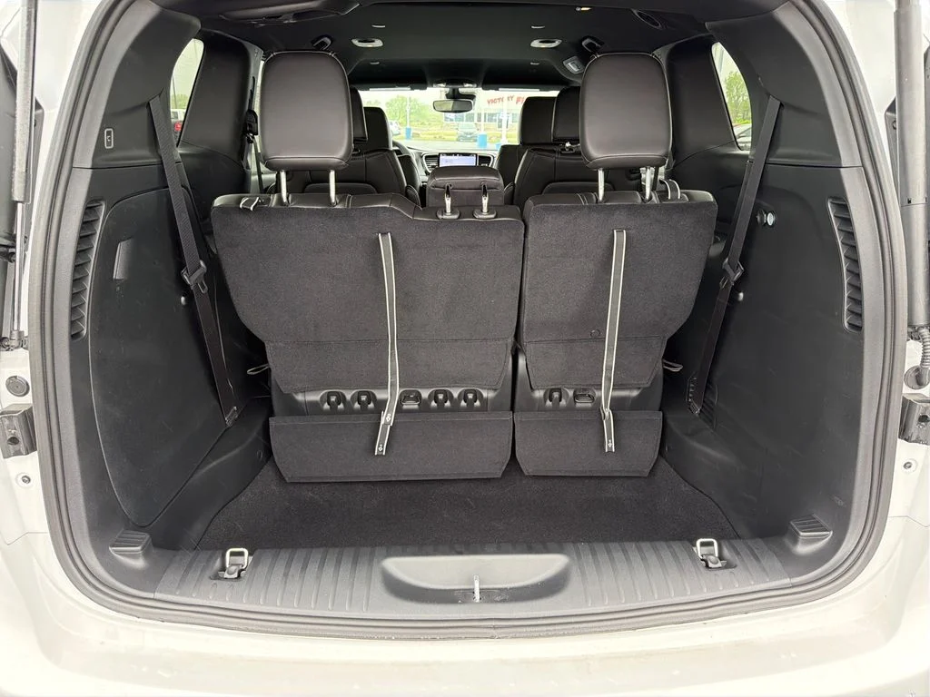 2026 Chrysler Pacifica Select - Photo 23