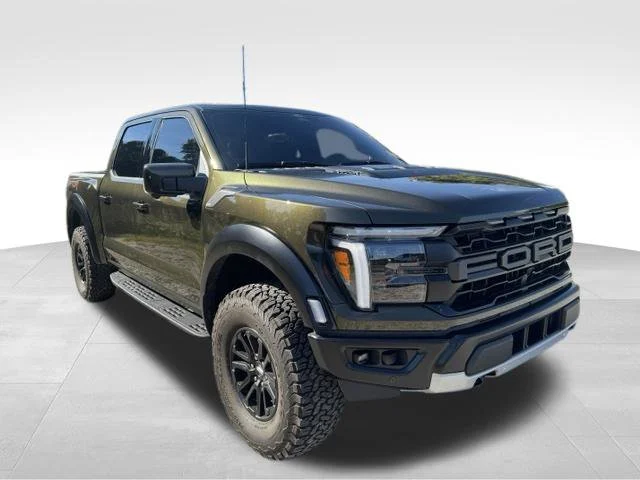 Used 2025 Green Ford Raptor image 3