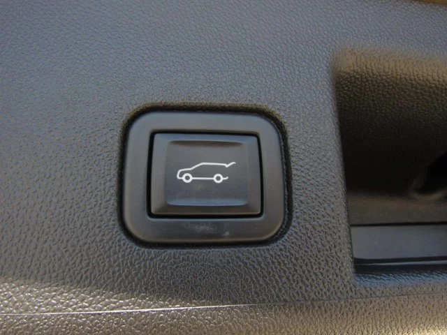 Used 2023 Bronze Metallic Chevrolet LT image 13