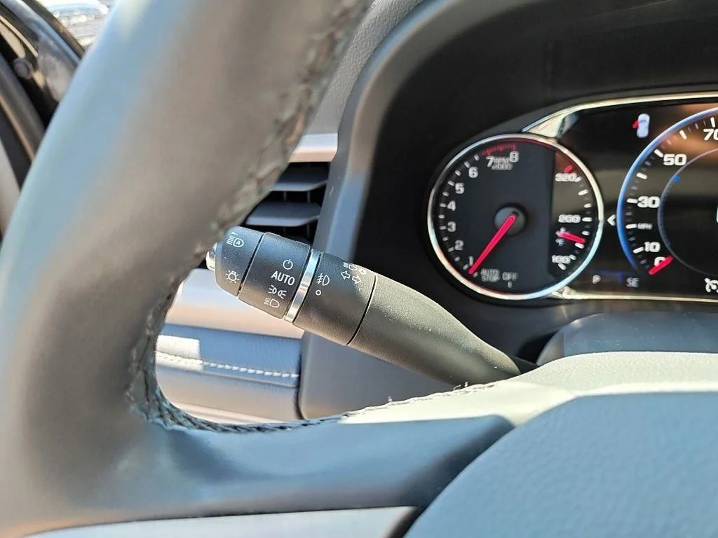 Used 2023 Black GMC Denali image 18