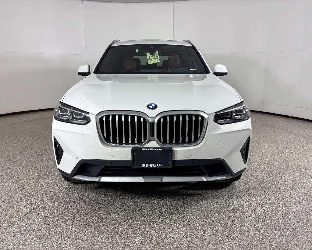 Certified Used 2024 Alpine White BMW xDrive30i image 3