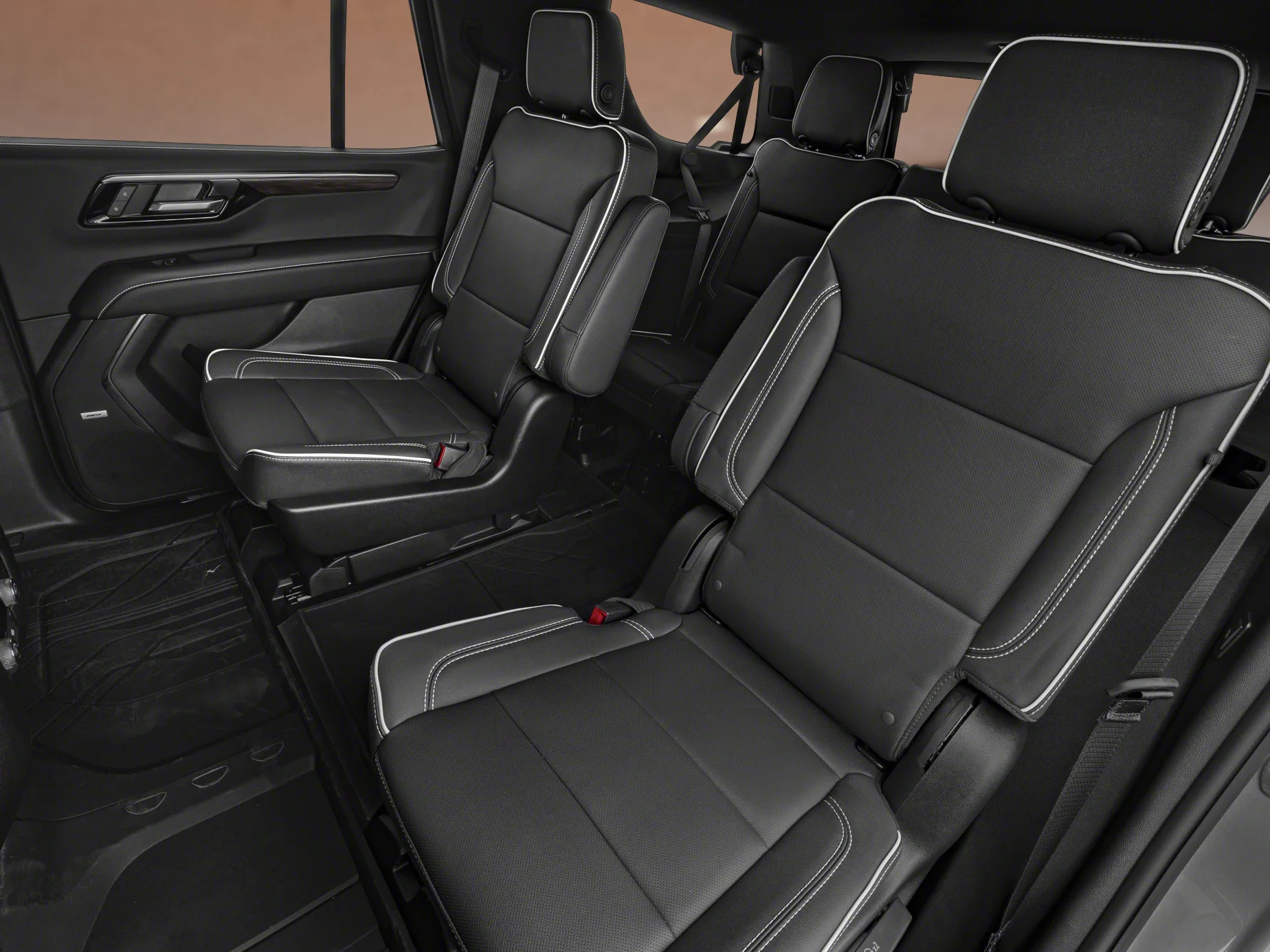 New 2026 White Chevrolet 4WD 4dr Premier image 6