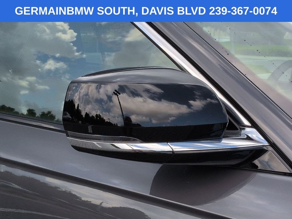Used 2024 Gray Metallic Jeep Overland image 13