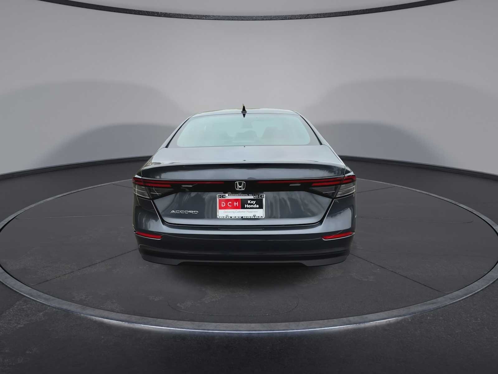 New 2026 Meteorite Gray Metallic Honda SE image 7