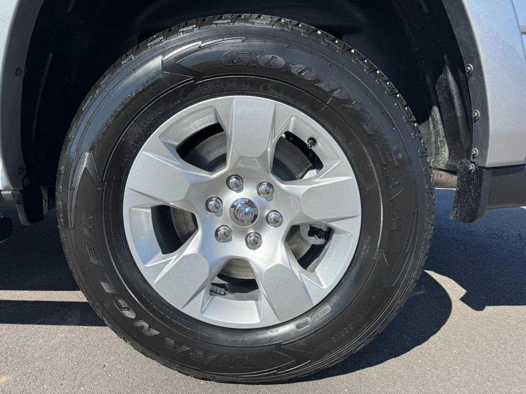2025 RAM 1500 Big Horn/Lone Star - Photo 13