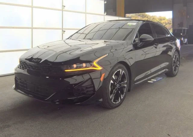 2022 Kia Optima GT-Line AWD's photo