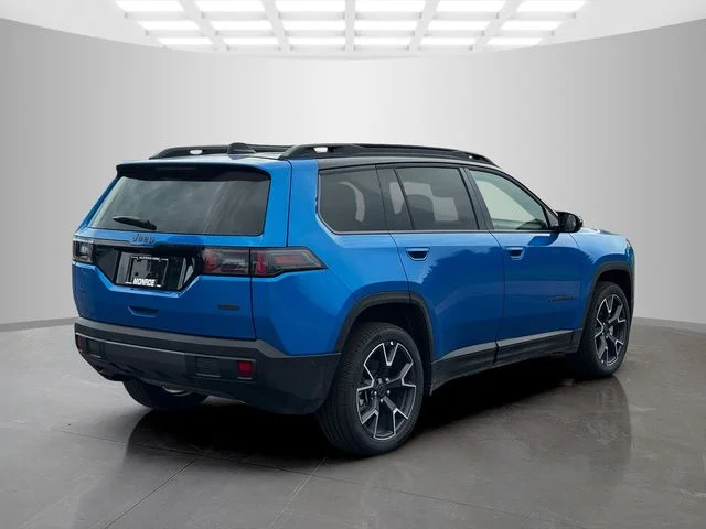 New 2026 Hydro Blue Pearl-Coat Exterior Paint Jeep Overland image 7