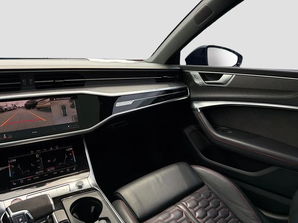 Used 2022  Audi 4.0T image 25