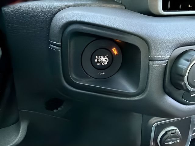 Used 2024 White Jeep Rubicon image 18