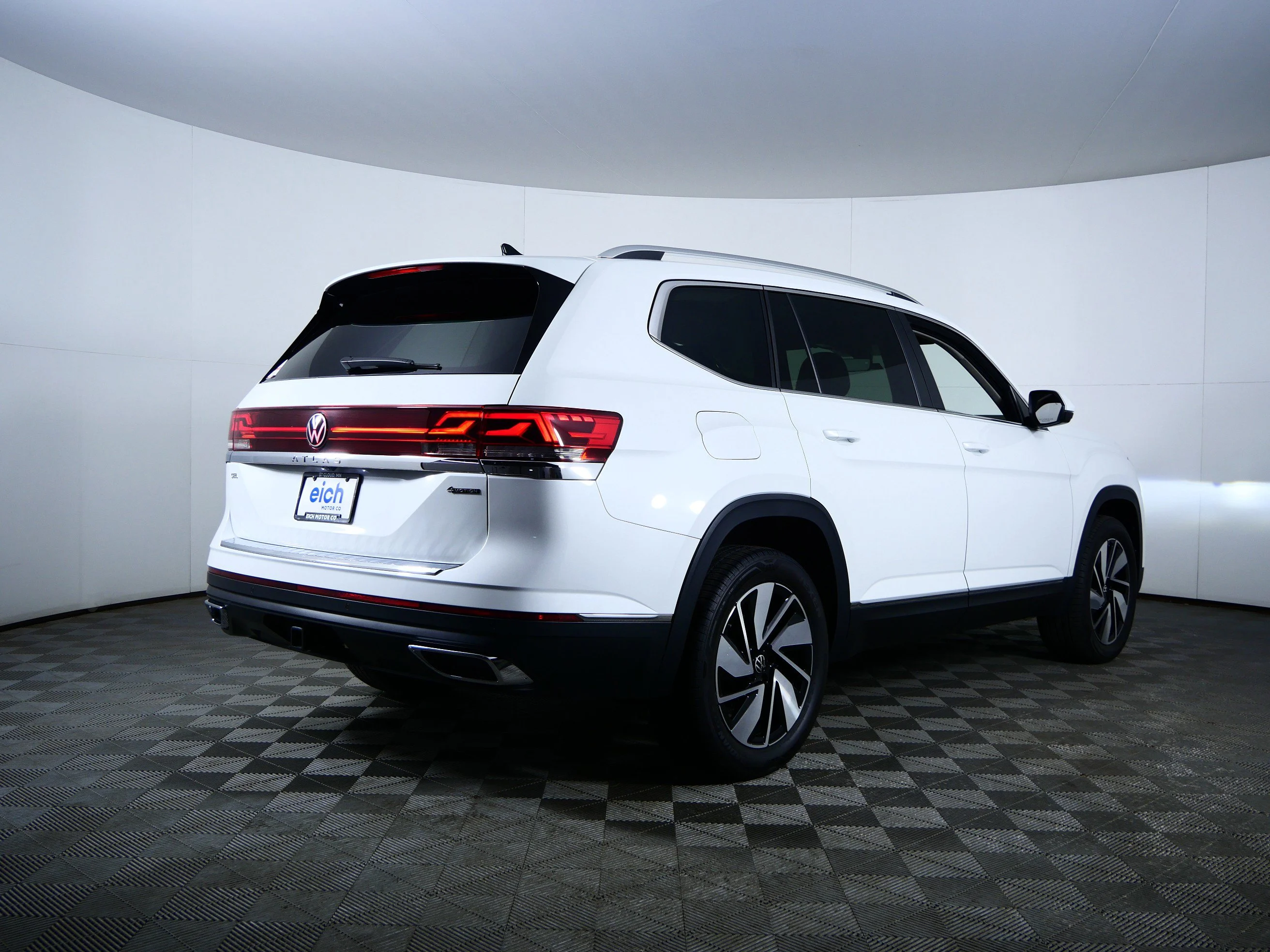 2026 Volkswagen Atlas SEL - Photo 7