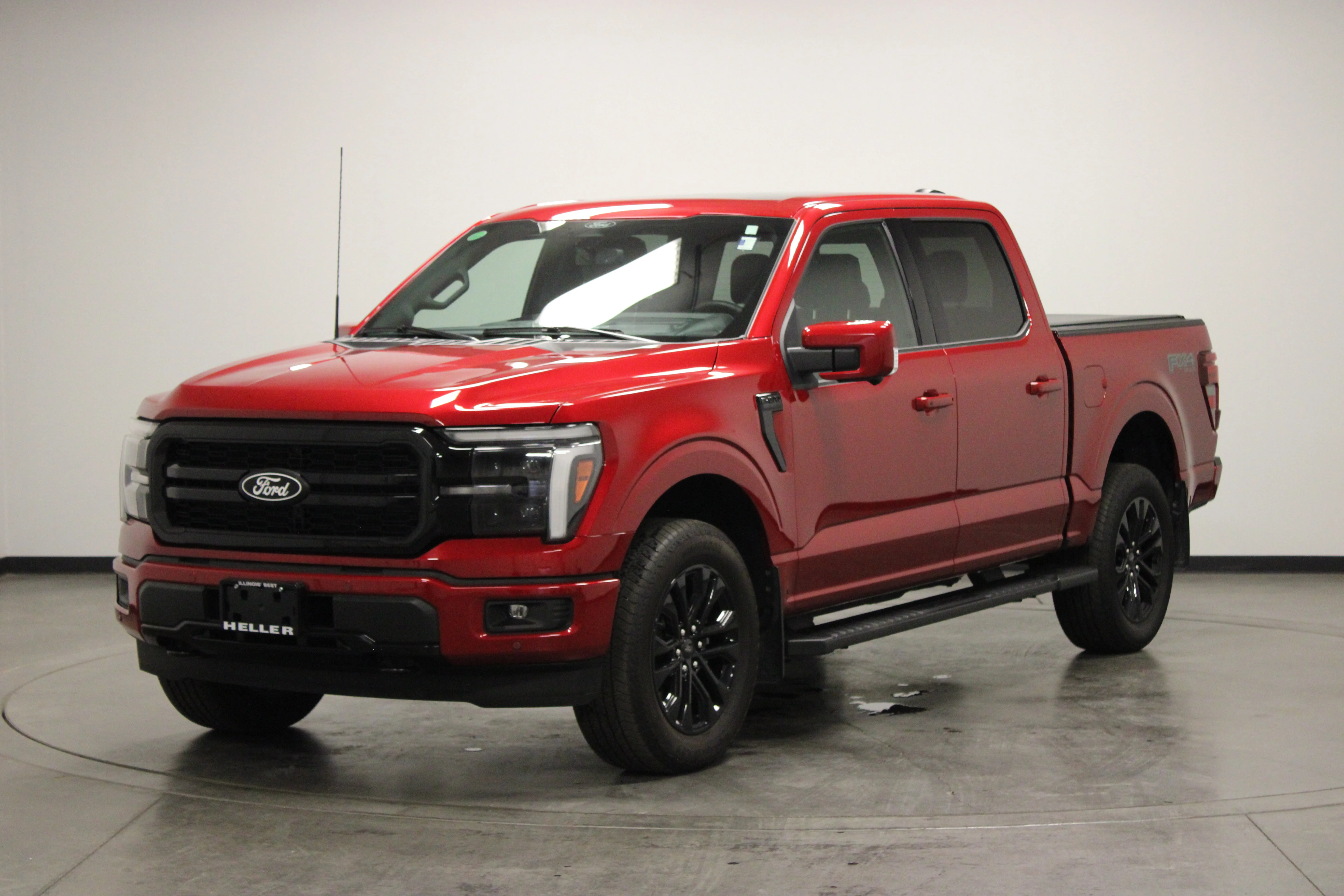Used 2025 Rapid Red Metallic Tinted Clearcoat Ford LARIAT image 4