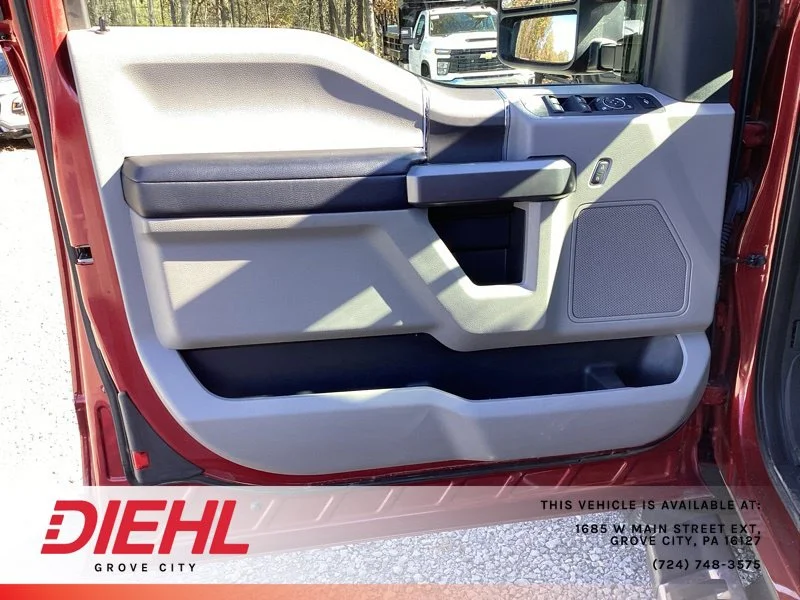 Used 2019 Red Ford XLT image 16