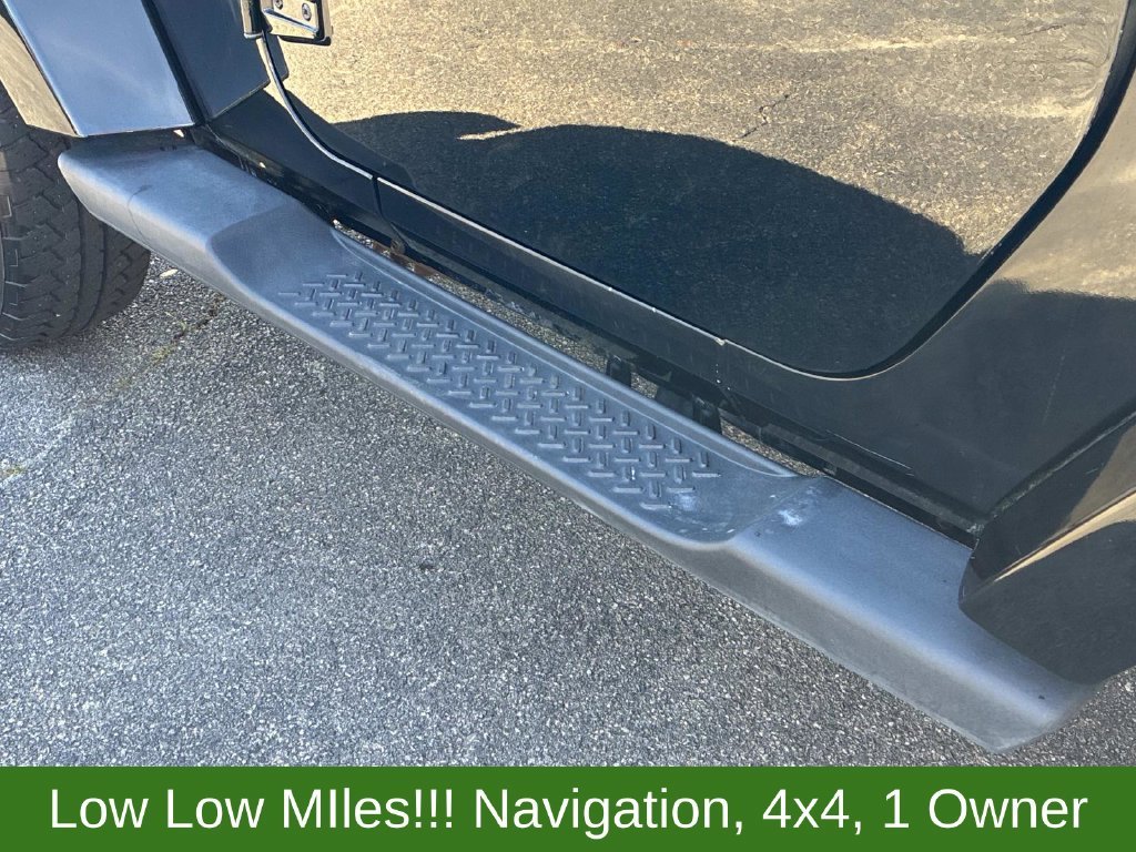 Used 2015 Black Jeep Sahara image 13