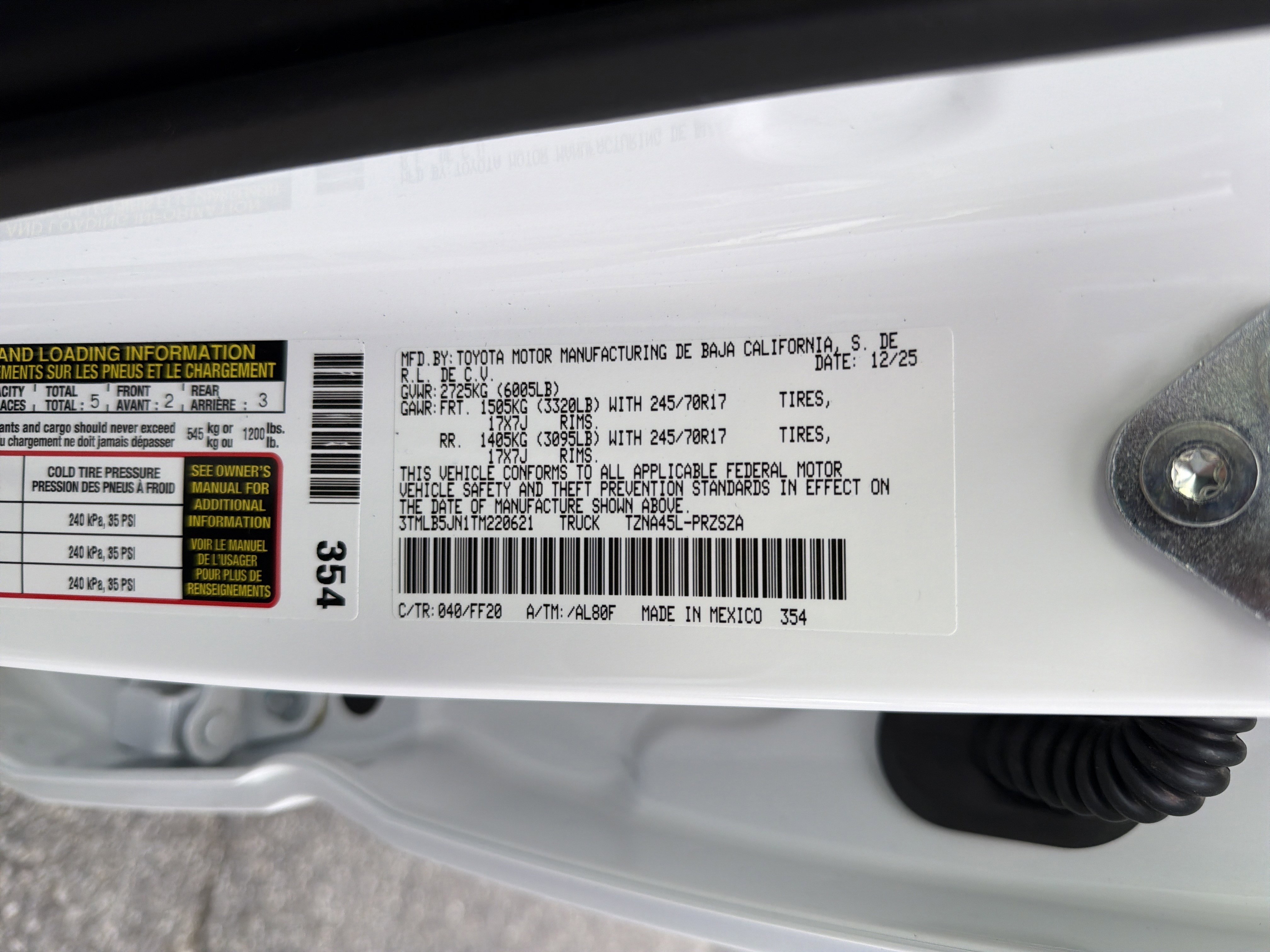 2026 Toyota Tacoma SR5 - Photo 33