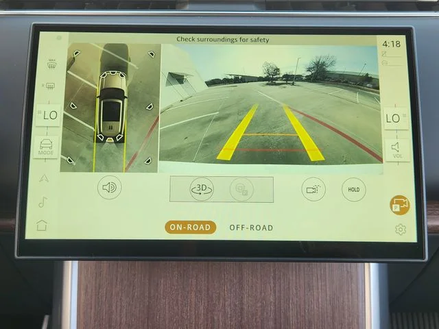 New 2026 Fuji White Land Rover SE image 13
