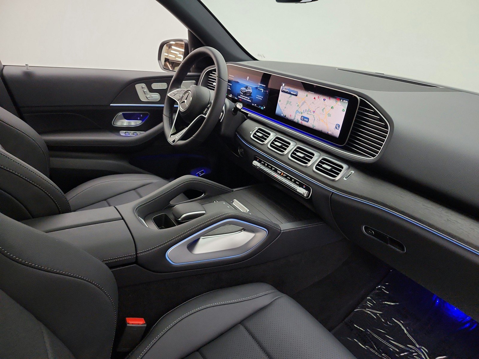 New 2026 Black Mercedes-Benz GLE 450 4MATIC® SUV image 43
