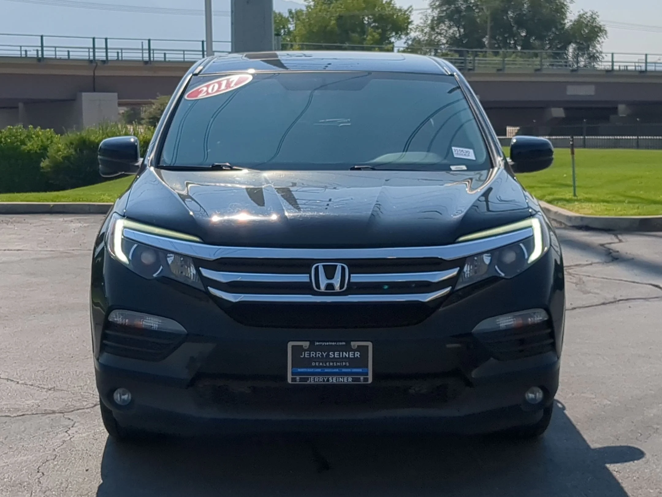 Used 2017 Modern Steel Metallic Honda EX-L image 8